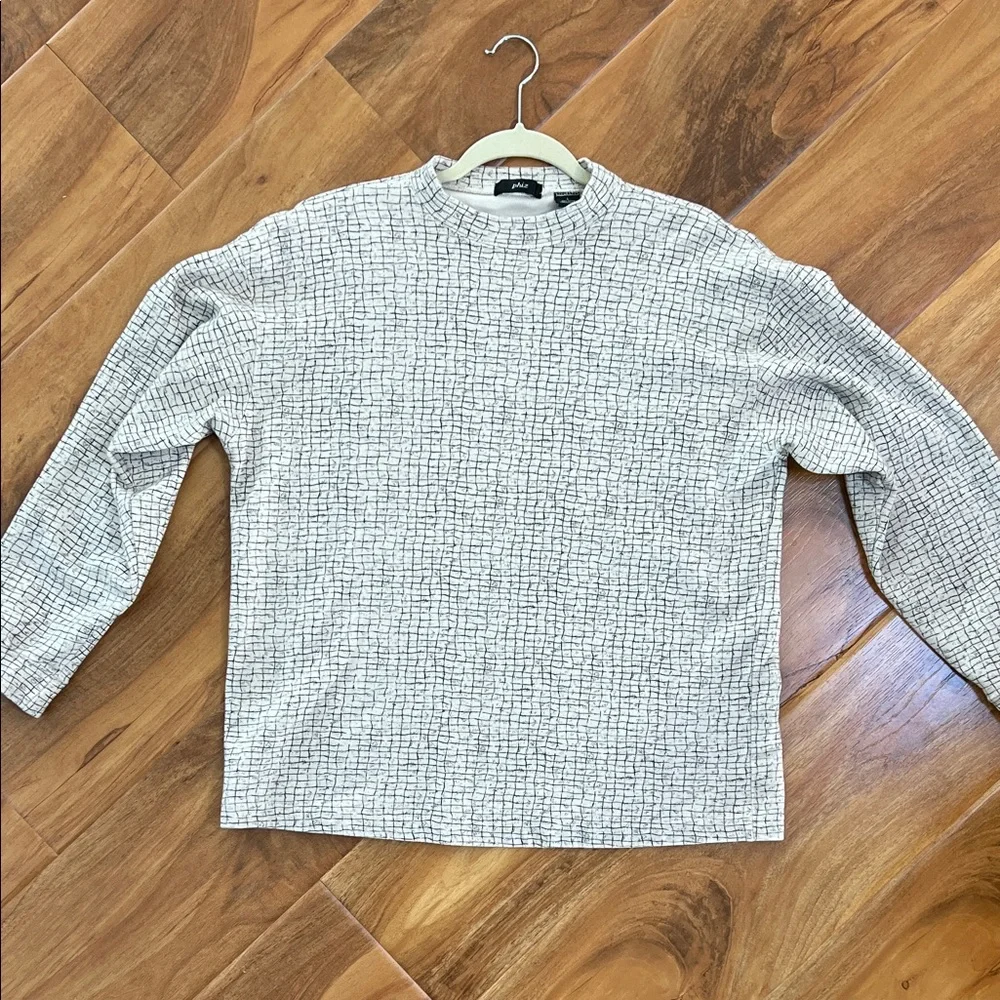 Women's Gray Crewneck Sweater